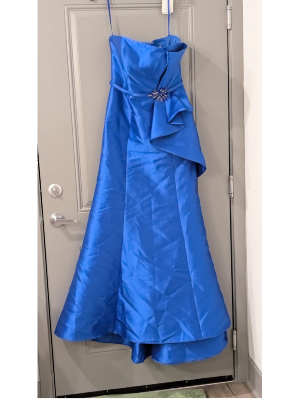 NWT Rene Ruiz Collection Blue Satin Embellished Formal Gown Size 8 $349 - Picture 4 of 16